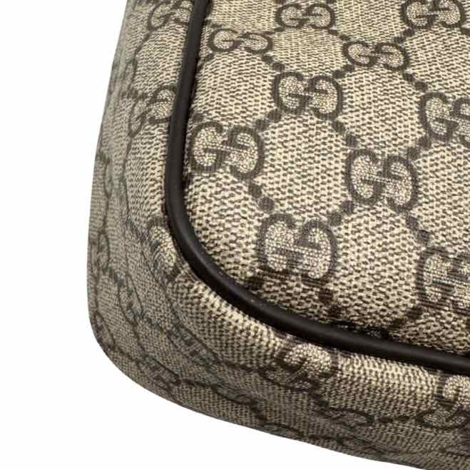 GUCCI GG Coated Canvas Front Zip Messenger Bag (Pre-Owned)