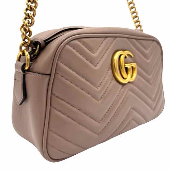 GUCCI GG Matelasse Chevron Leather Small Marmont Camera Bag Beige