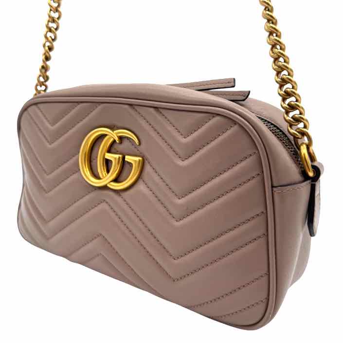 GUCCI GG Matelasse Chevron Leather Small Marmont Camera Bag Beige