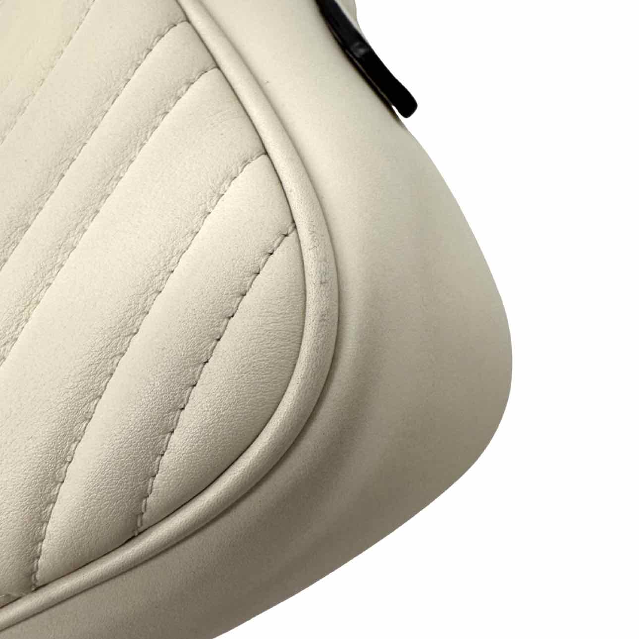 GUCCI GG Matelasse Chevron Leather Small Marmont Camera Bag White