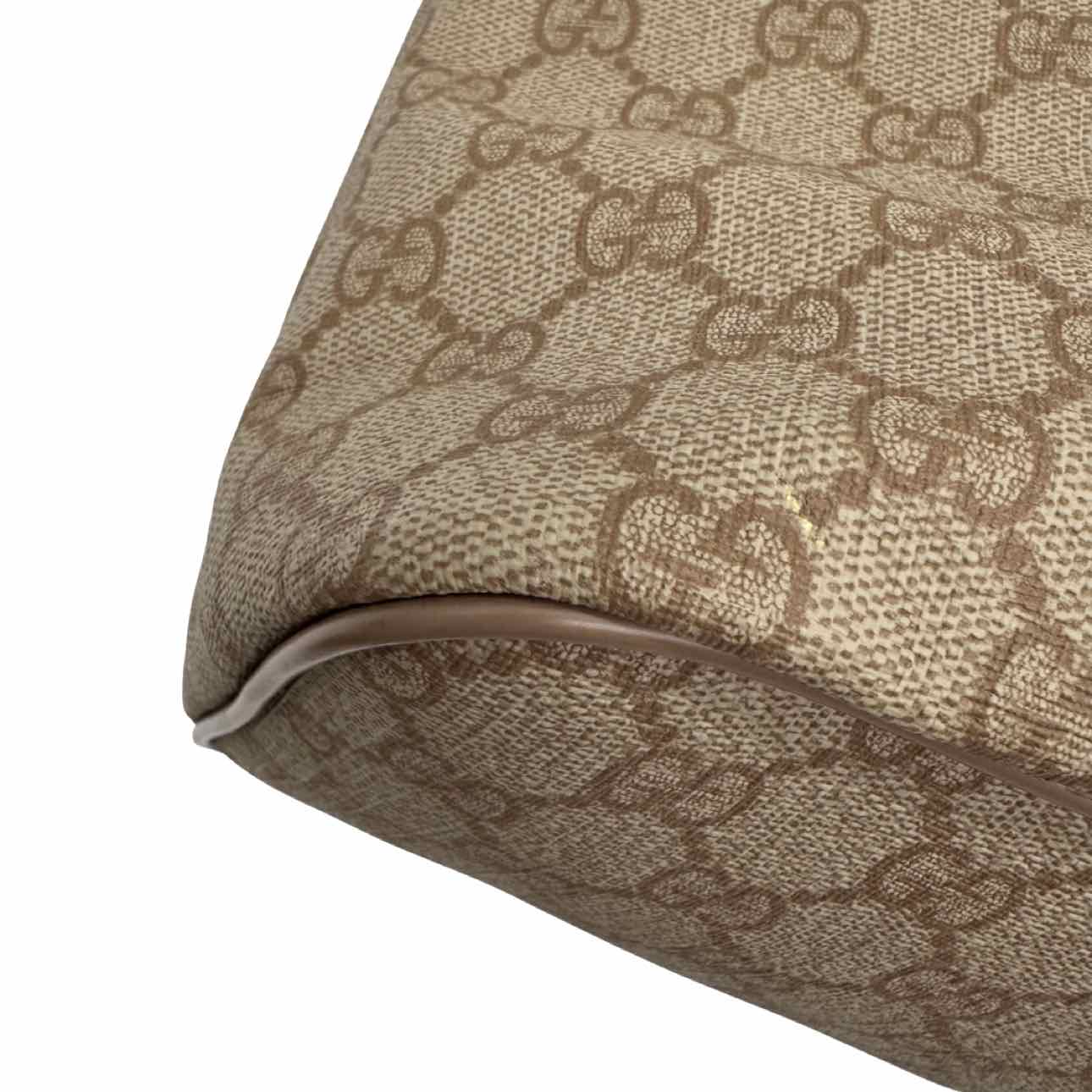 GUCCI GG Supreme Monogram Canvas Tote Bag Beige
