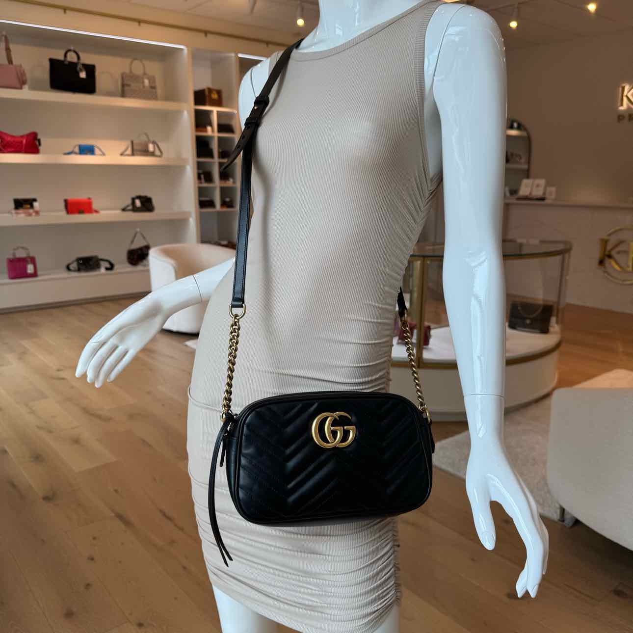 GUCCI Matelasse Chevron Marmont Small Crossbody Black