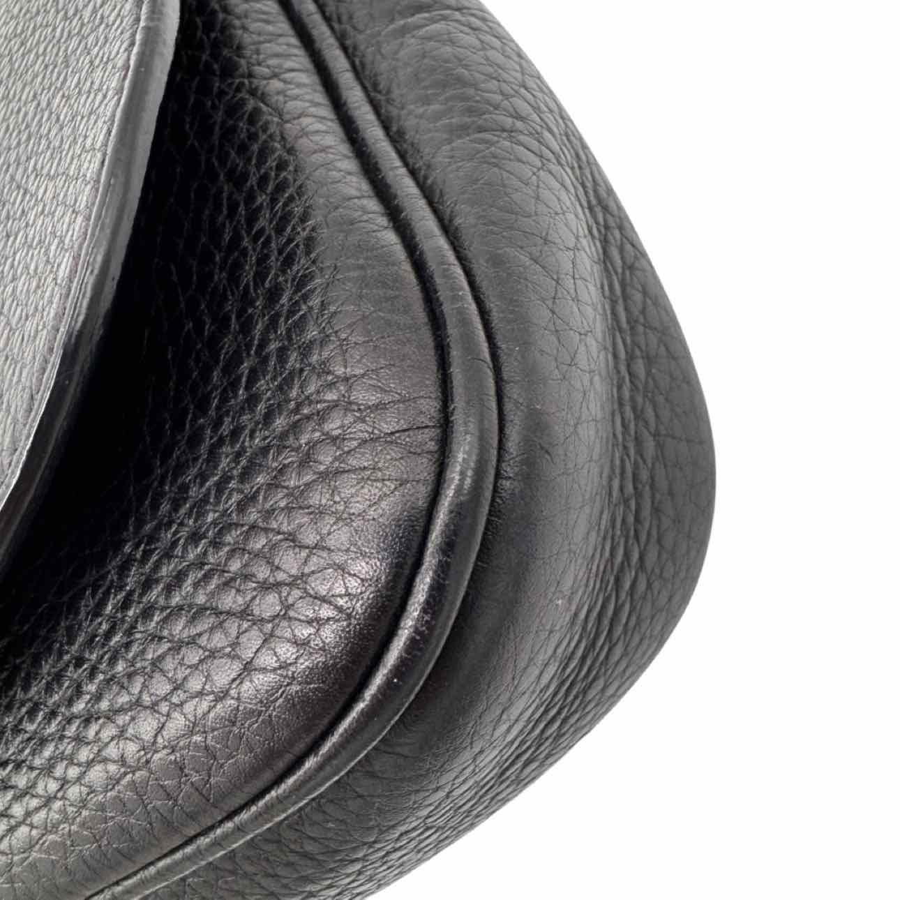 GUCCI Pebbled Calfskin Medium Soho Flap Crossbody Black
