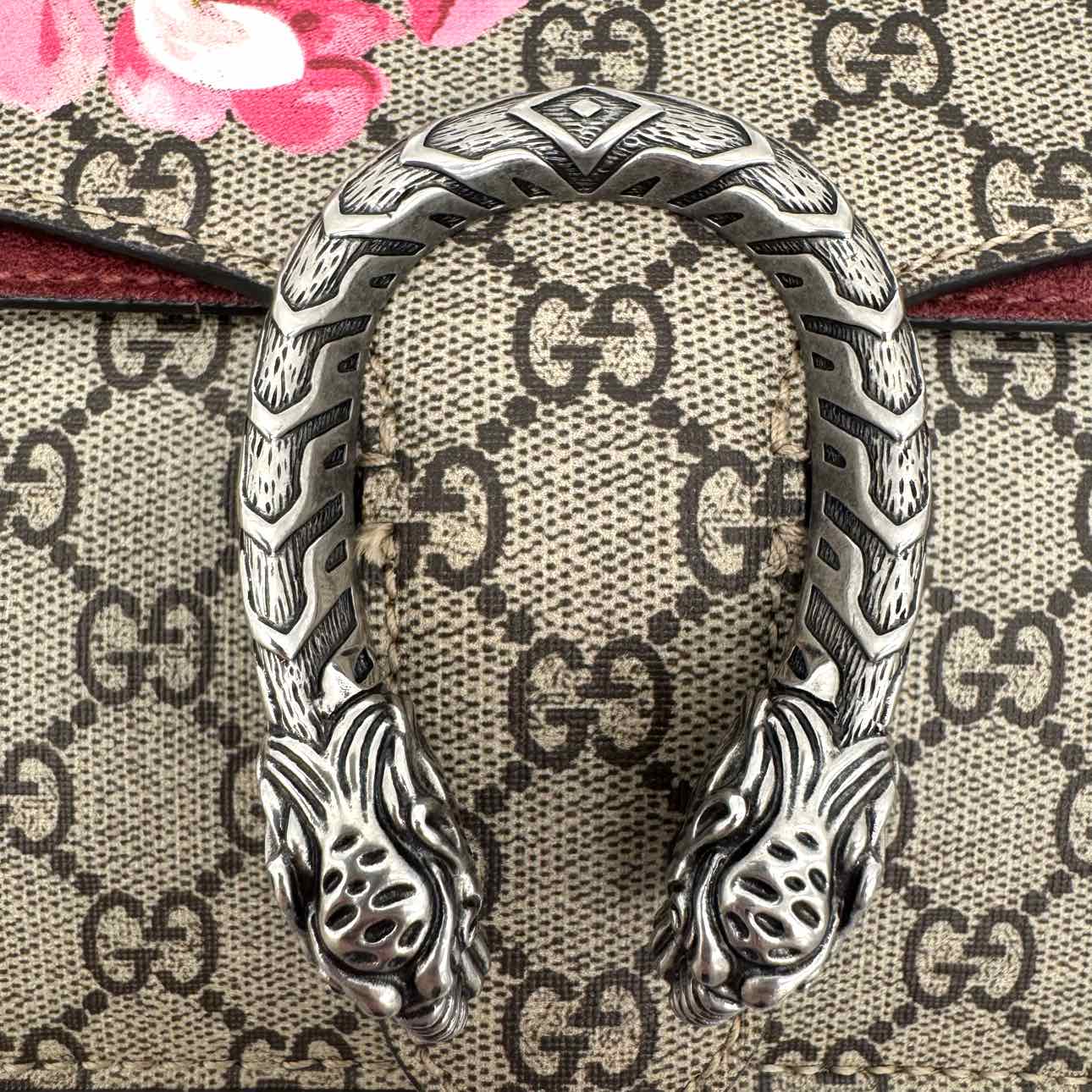 GUCCI Supreme Monogram Blooms Dionysus Shoulder Bag