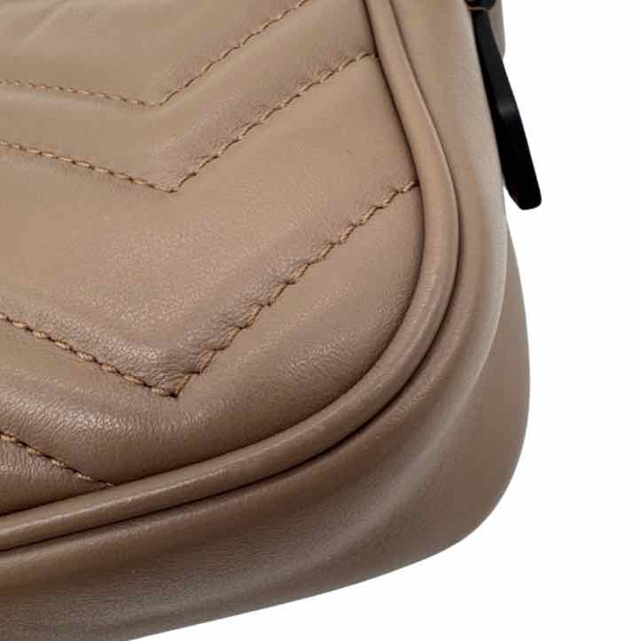 Gucci Mini Matalasse Marmont Crossbody (Pre-Owned)