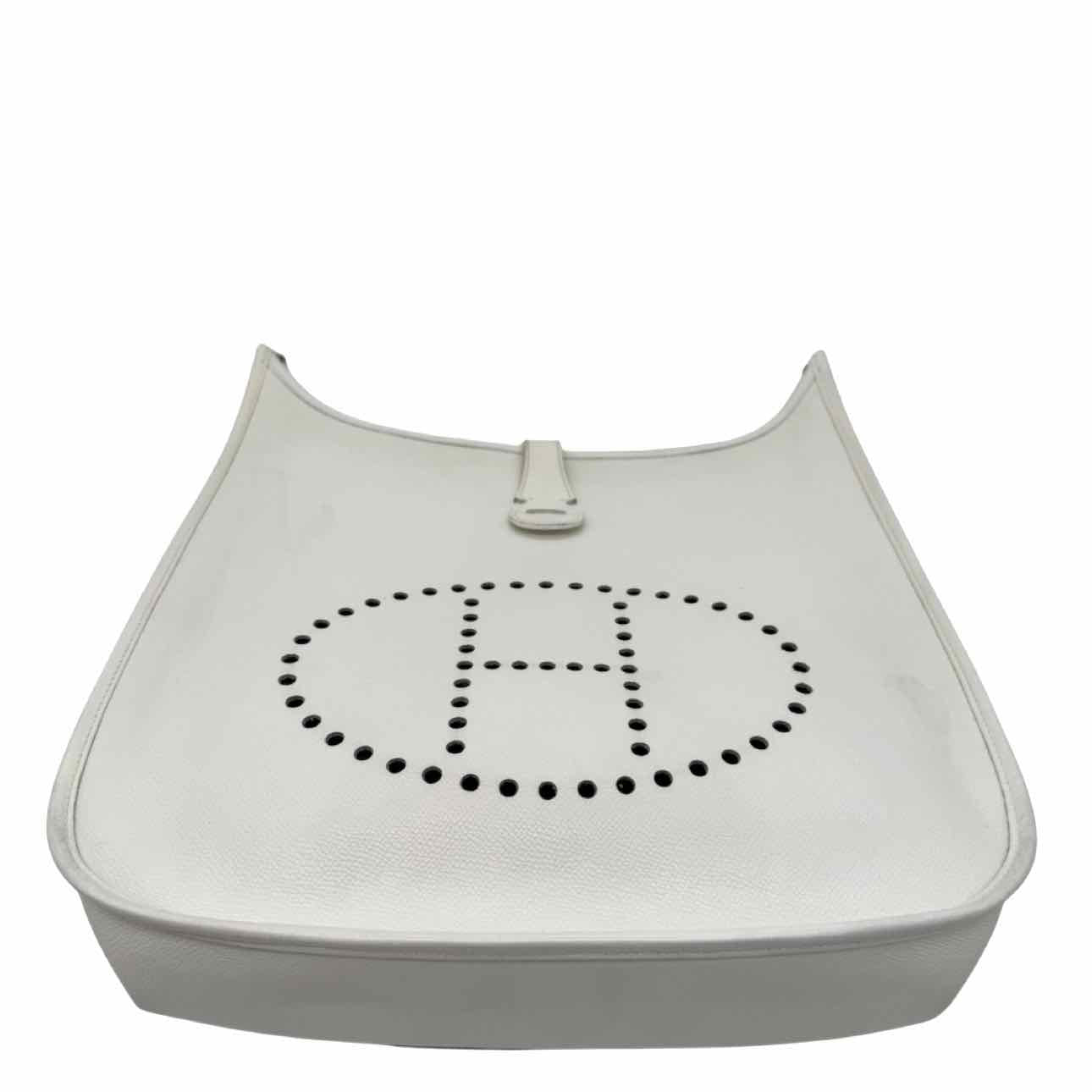 HERMES Epsom Leather Evelyne 33 White Crossbody