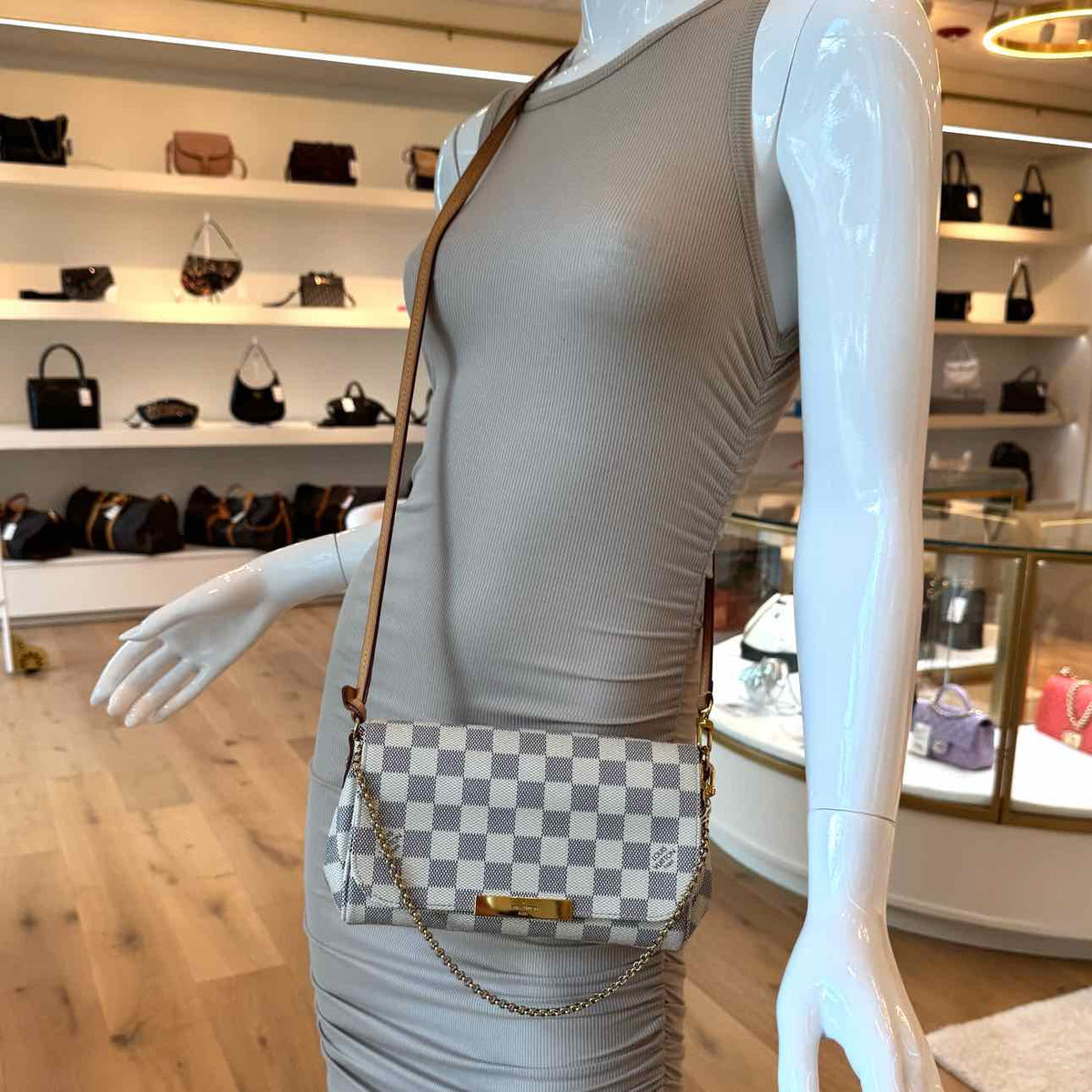 LOUIS VUITTON Damier Azur Favorite PM White