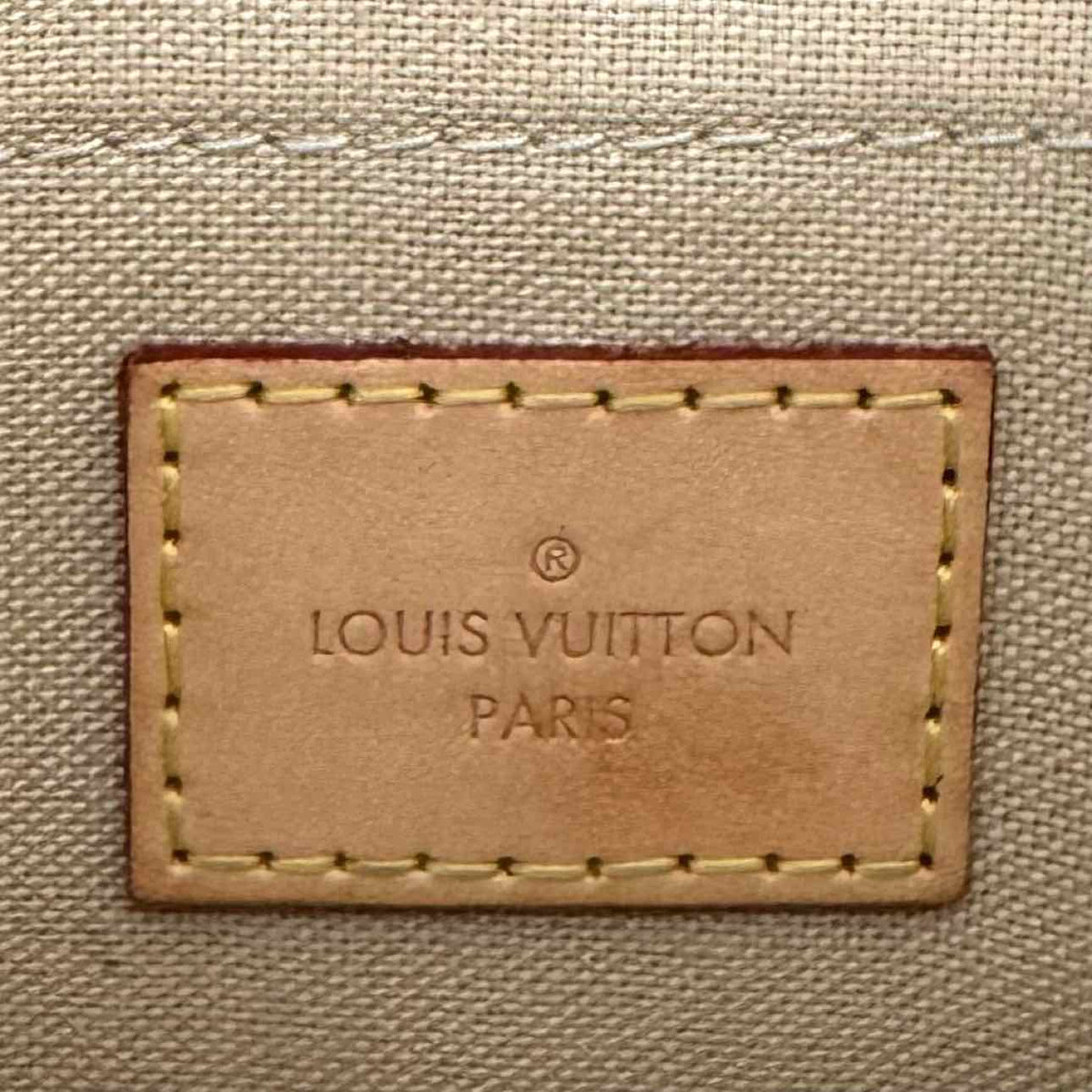 LOUIS VUITTON Damier Azur Favorite PM White