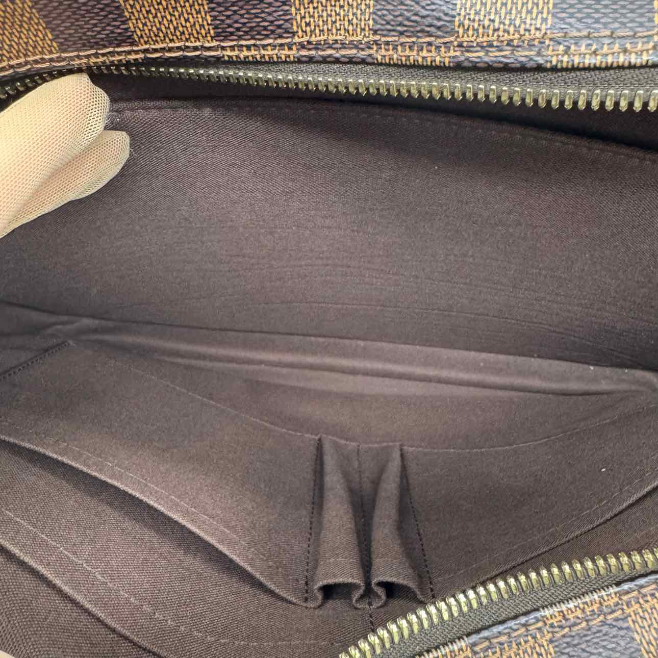 LOUIS VUITTON Damier Ebene Brown Messenger Bag