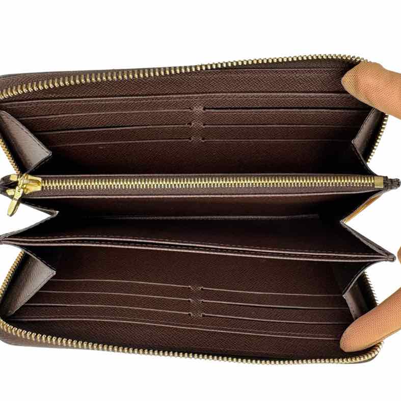 LOUIS VUITTON Damier Ebene Zippy Wallet (Pre-Owned)