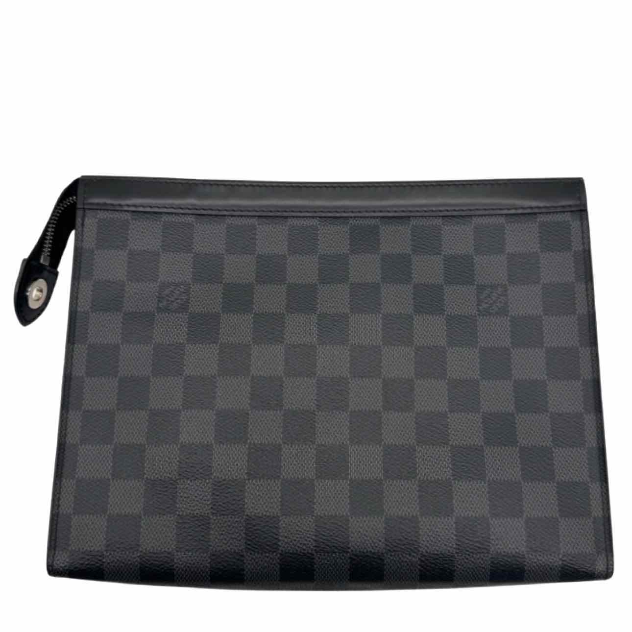 LOUIS VUITTON Damier Graphite Pochette Voyage MM