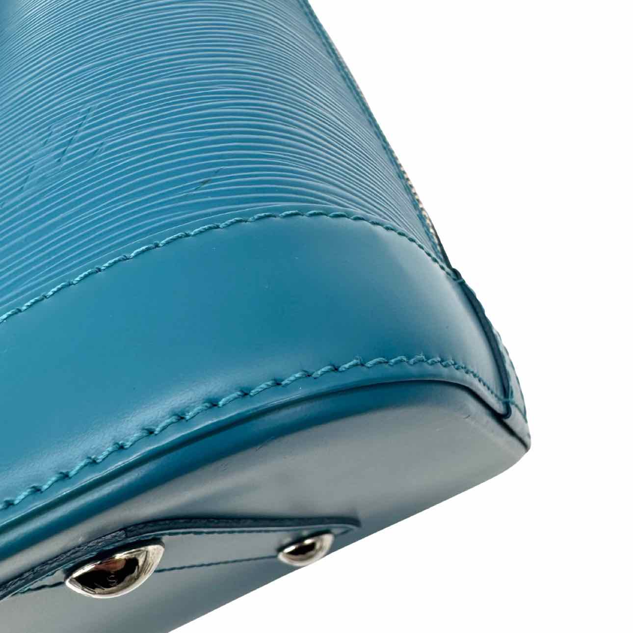 LOUIS VUITTON Epi Leather Alma PM Turquoise Handbag