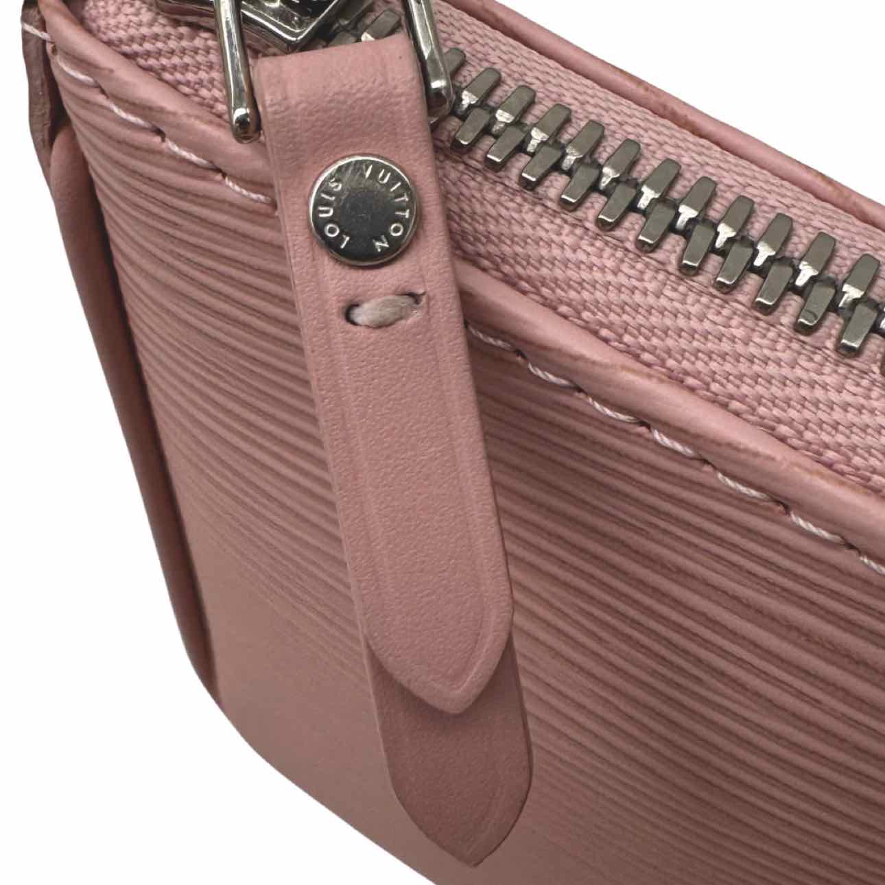 LOUIS VUITTON Epi Leather Easy Pouch On  Rose Ballerine