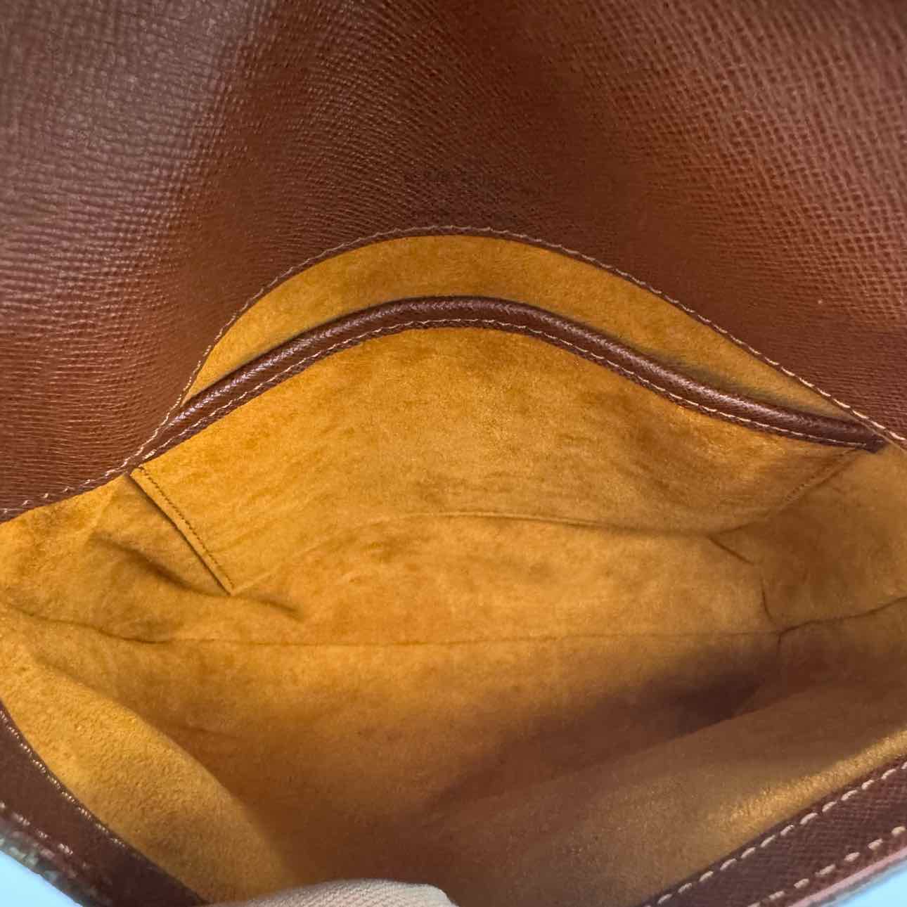 LOUIS VUITTON Monogram Canvas Musette Salsa Shoulder Bag Brown