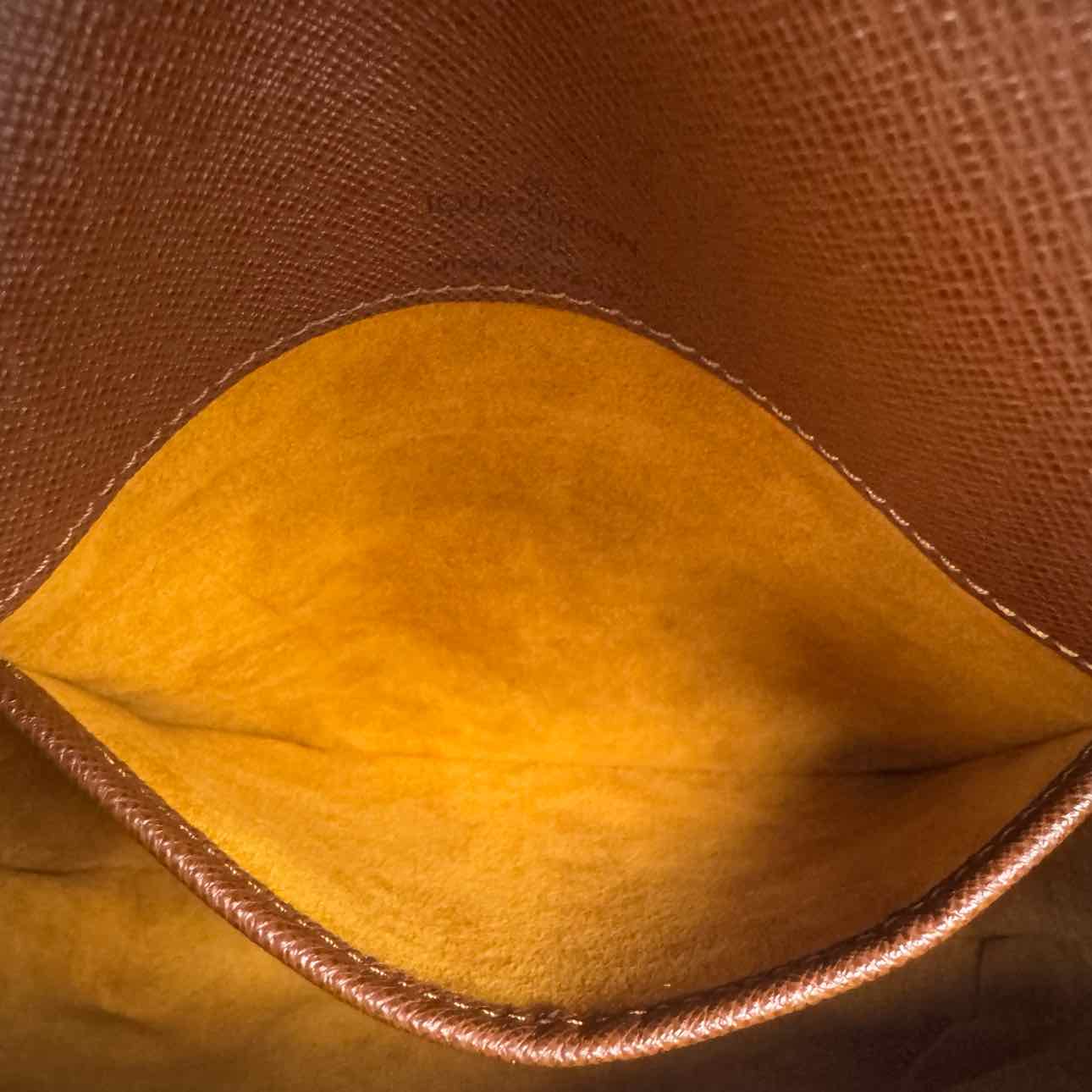 LOUIS VUITTON Monogram Canvas Musette Salsa Shoulder Bag Brown