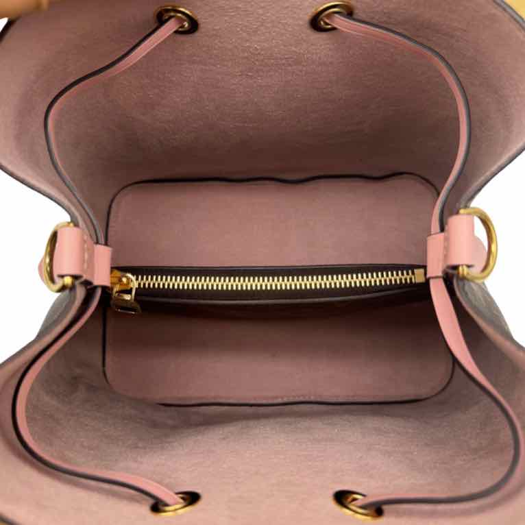 LOUIS VUITTON Monogram Canvas Neonoe MM Rose (Pre-Owned)