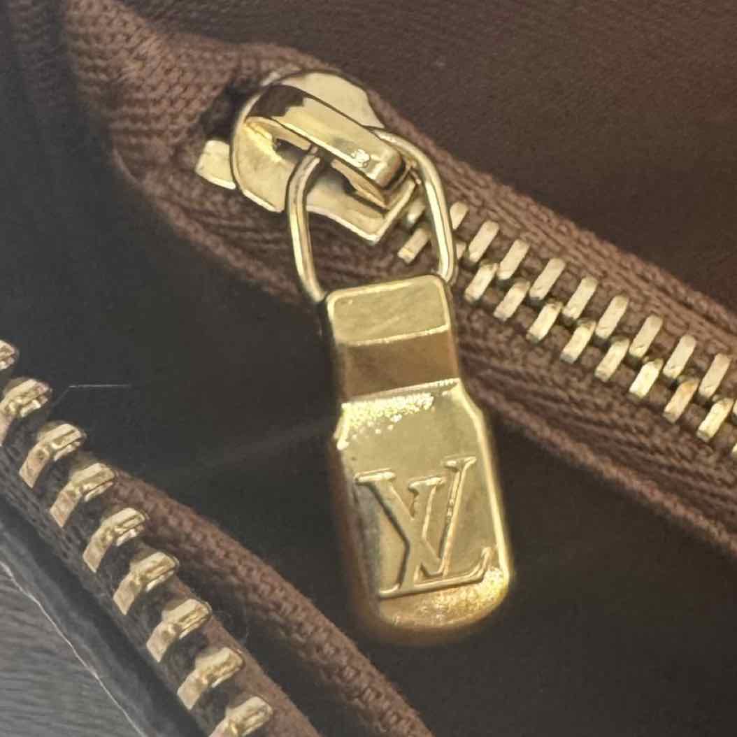 LOUIS VUITTON Monogram Canvas Pochette Accessoires Brown