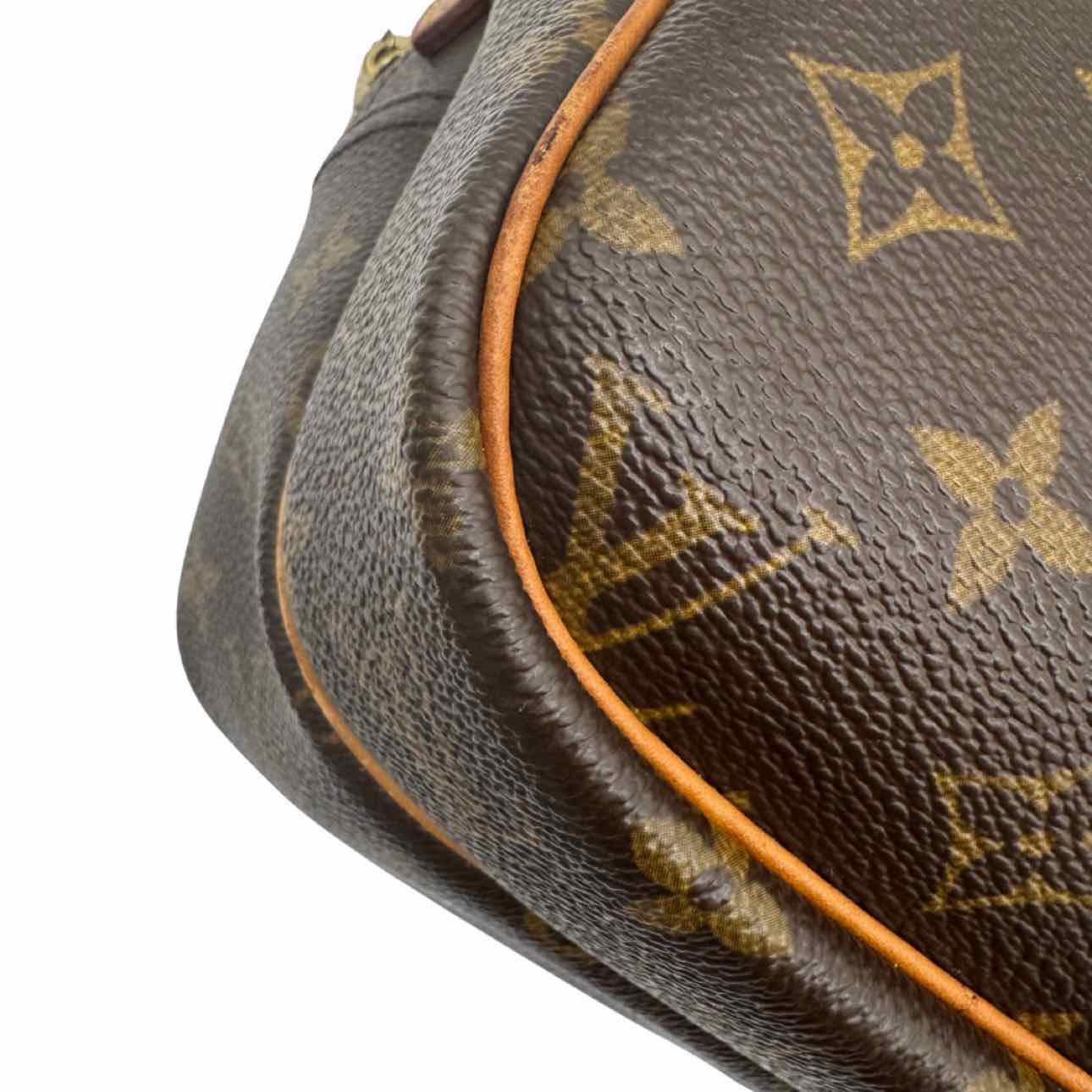 LOUIS VUITTON Monogram Canvas Reporter PM Crossbody Bag
