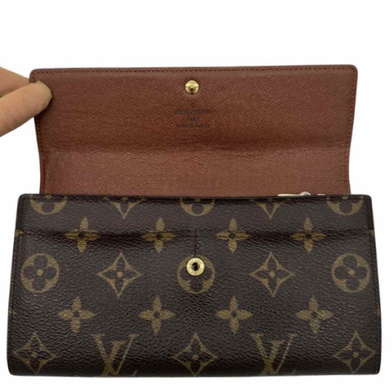 LOUIS VUITTON Monogram Canvas Sarah Wallet Brown