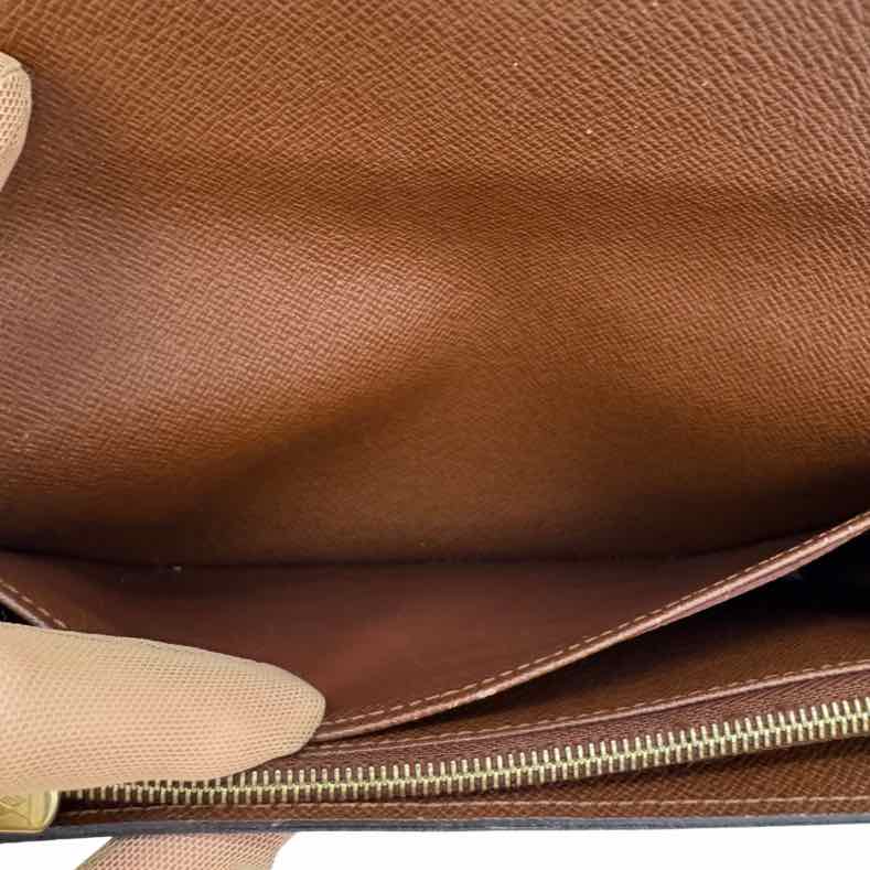 LOUIS VUITTON Monogram Canvas Sarah Wallet (Pre-Owned)
