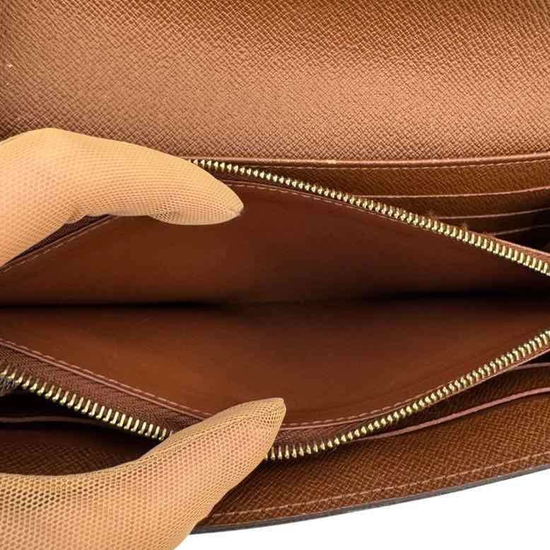 LOUIS VUITTON Monogram Canvas Sarah Wallet (Pre-Owned)