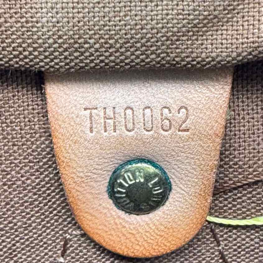 LOUIS VUITTON Monogram Canvas Speedy 30 Brown