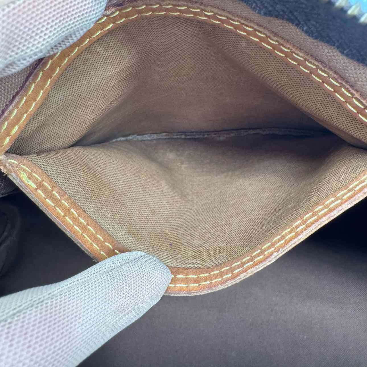 LOUIS VUITTON Monogram Canvas Speedy 30 Brown