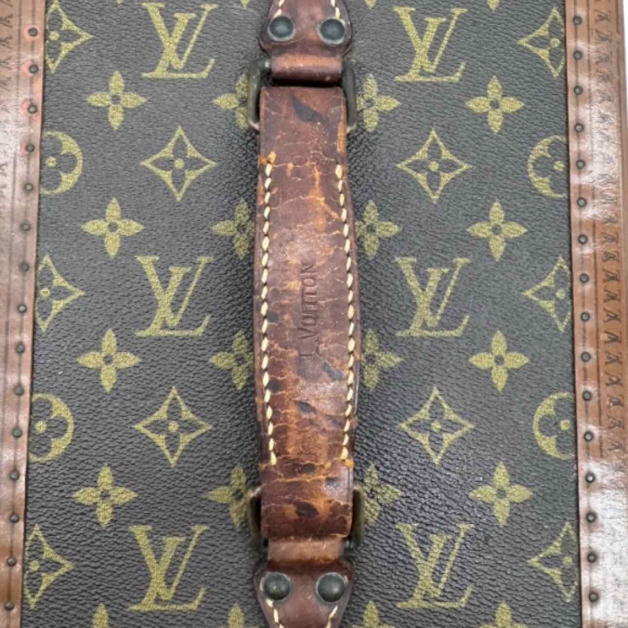 LOUIS VUITTON Monogram Canvas Boite Flacons Beauty Train Trunk