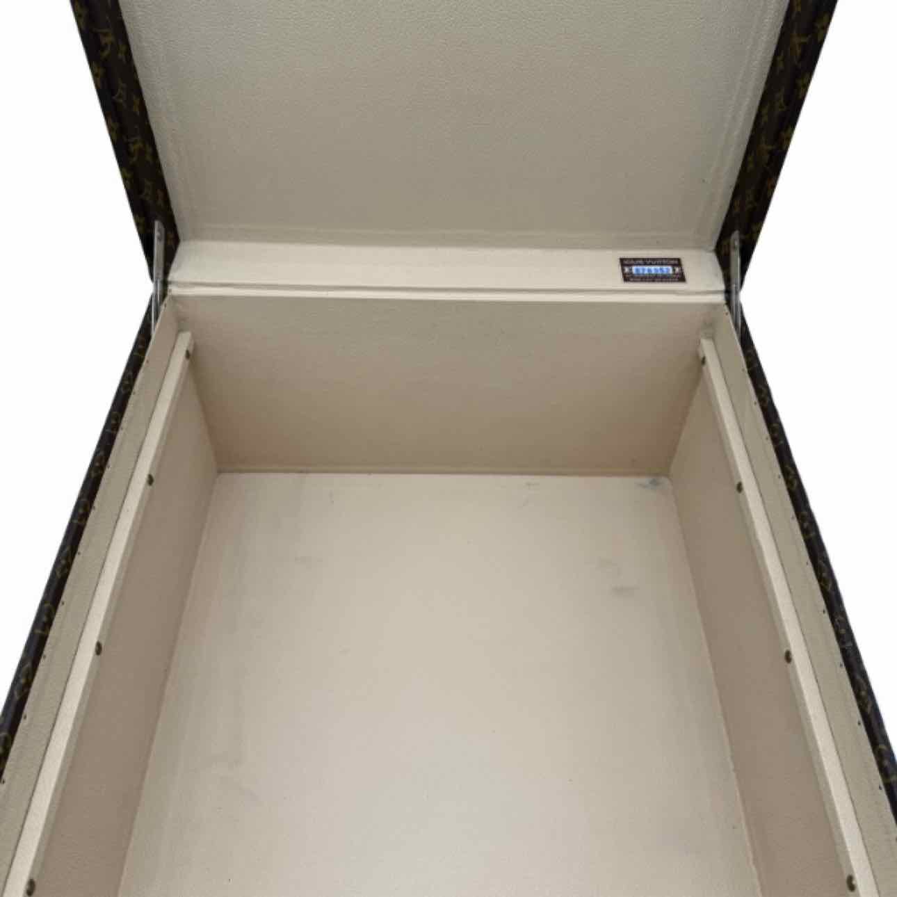 LOUIS VUITTON Monogram Canvas Vintage Hat Trunk