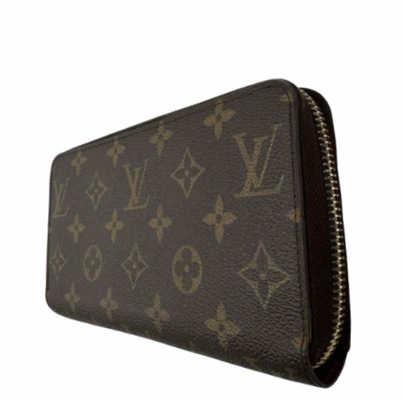 LOUIS VUITTON Monogram Canvas Zippy Wallet Brown