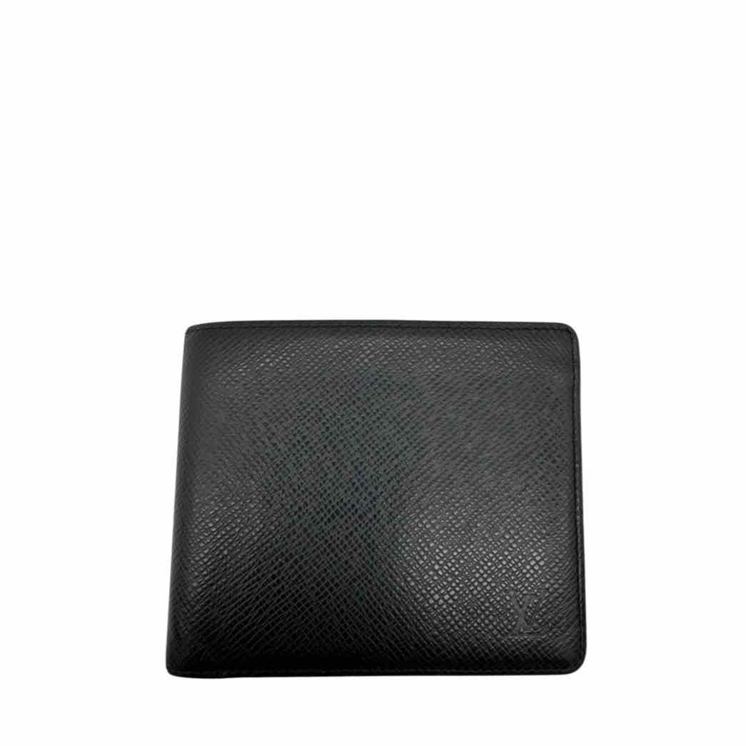 LOUIS VUITTON Taiga Leather Bifold Wallet Black (Pre-Owned)