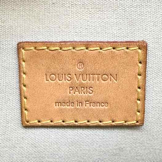 LOUIS VUITTON Vernis Leather Alma GM Yellow