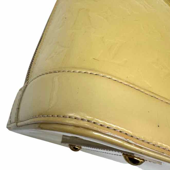 LOUIS VUITTON Vernis Leather Alma GM Yellow