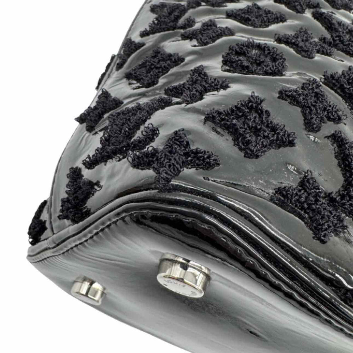 LOUIS VUITTON Vernis Monogram Fascination Lockit Tote Black