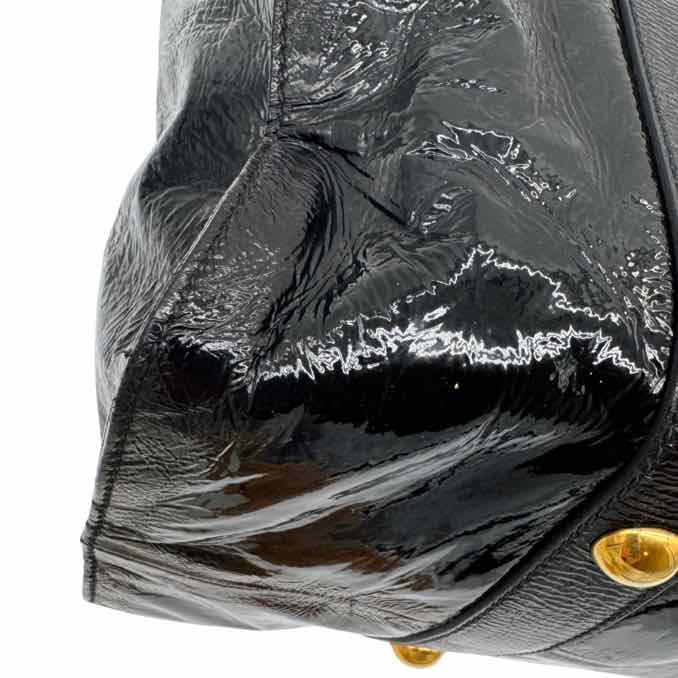 MIU MIU Patent Leather Tote Black (Pre-Owned)