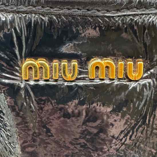 MIU MIU Patent Leather Tote Black (Pre-Owned)