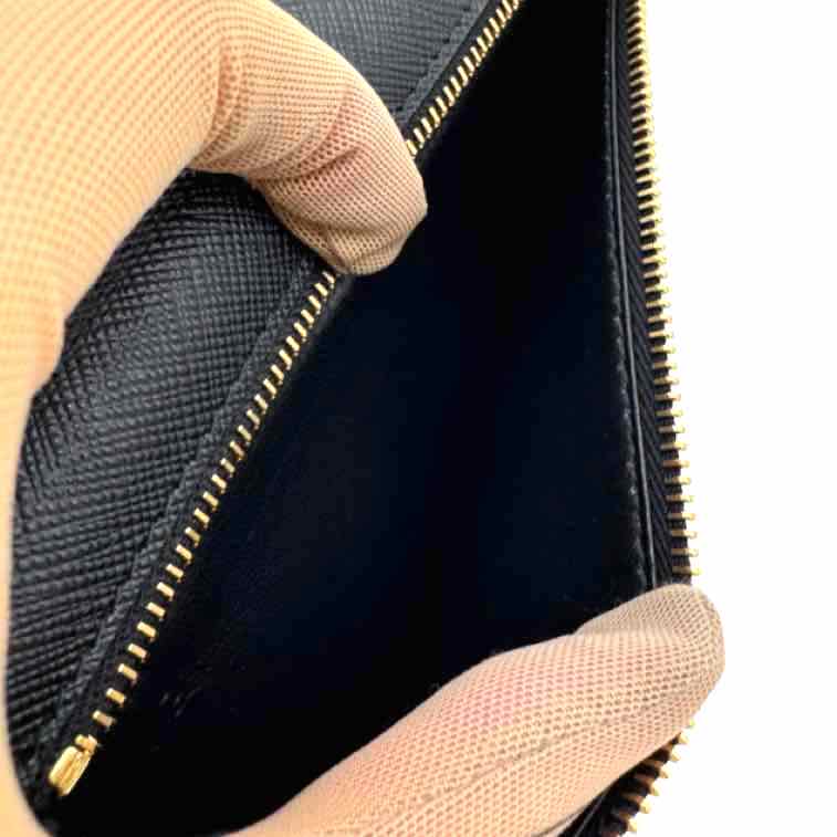 PRADA Saffiano Leather Large Wallet (Pre-Owned)