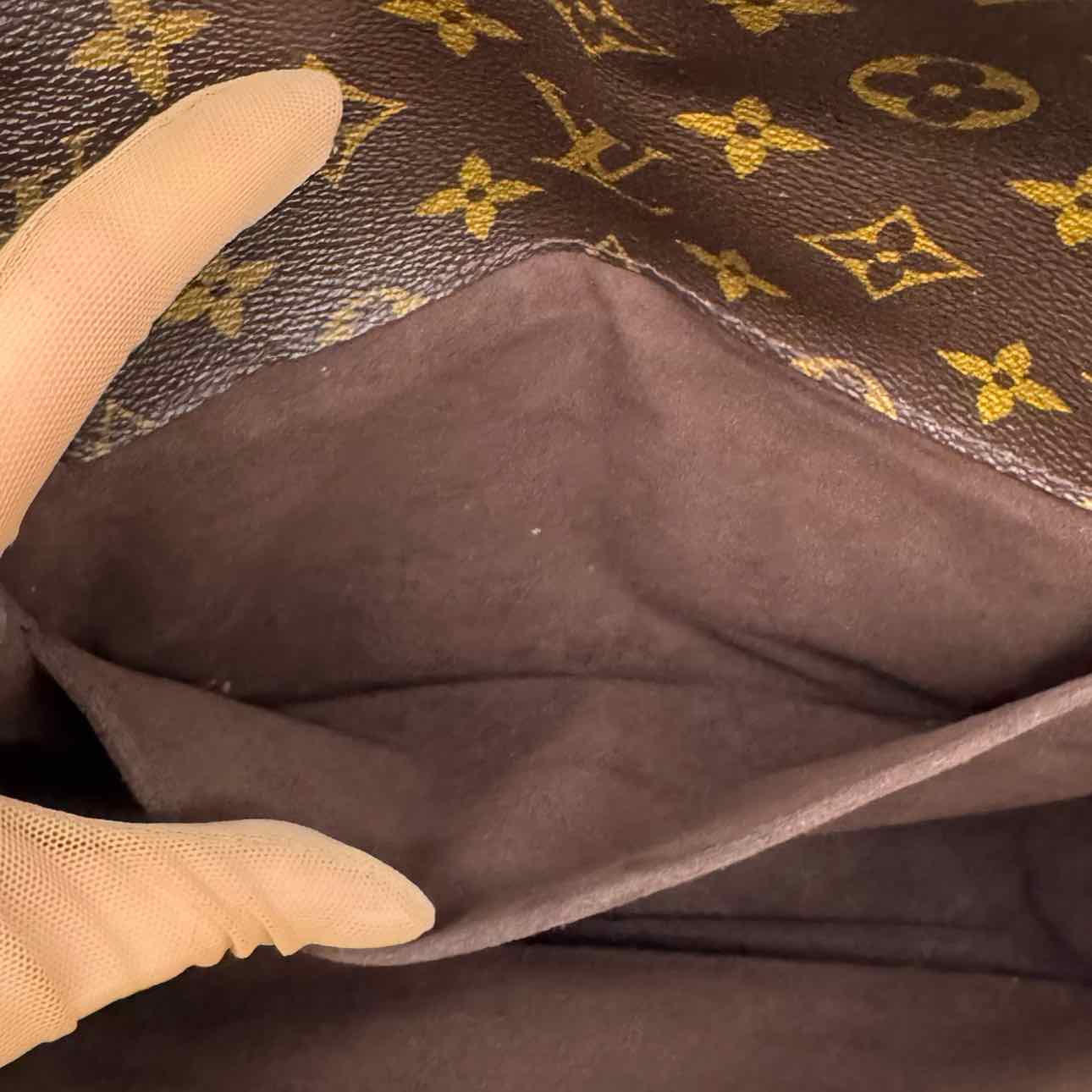 LOUIS VUITTON Monogram Canvas Pochette Metis Brown Crossbody