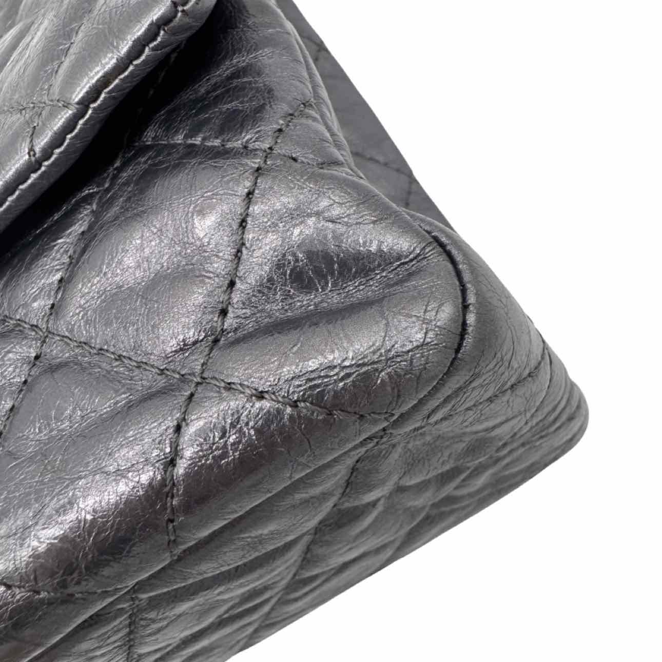 Chanel Metallic Aged Calfskin Quilted 2.55 Reissue 227 Double Flap Silver