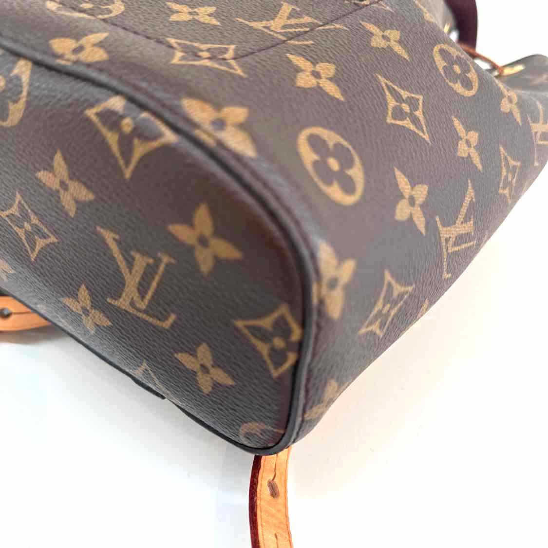 LOUIS VUITTON Monogram Canvas  Montsouris Backpack NM (Pre-Owned)