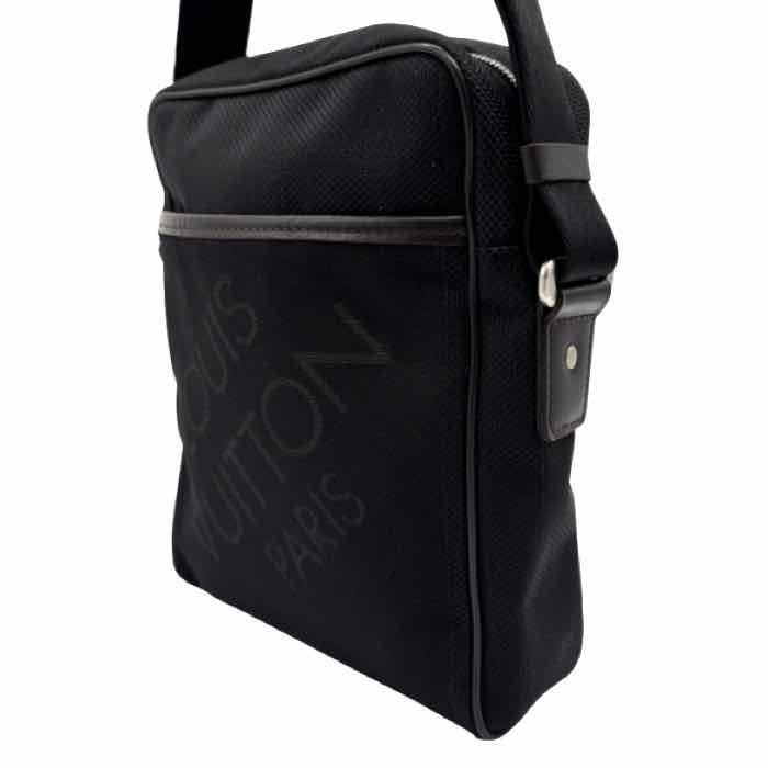 LOUIS VUITTON Damier Geant Citadin Messenger Bag Black (Pre-Owned)