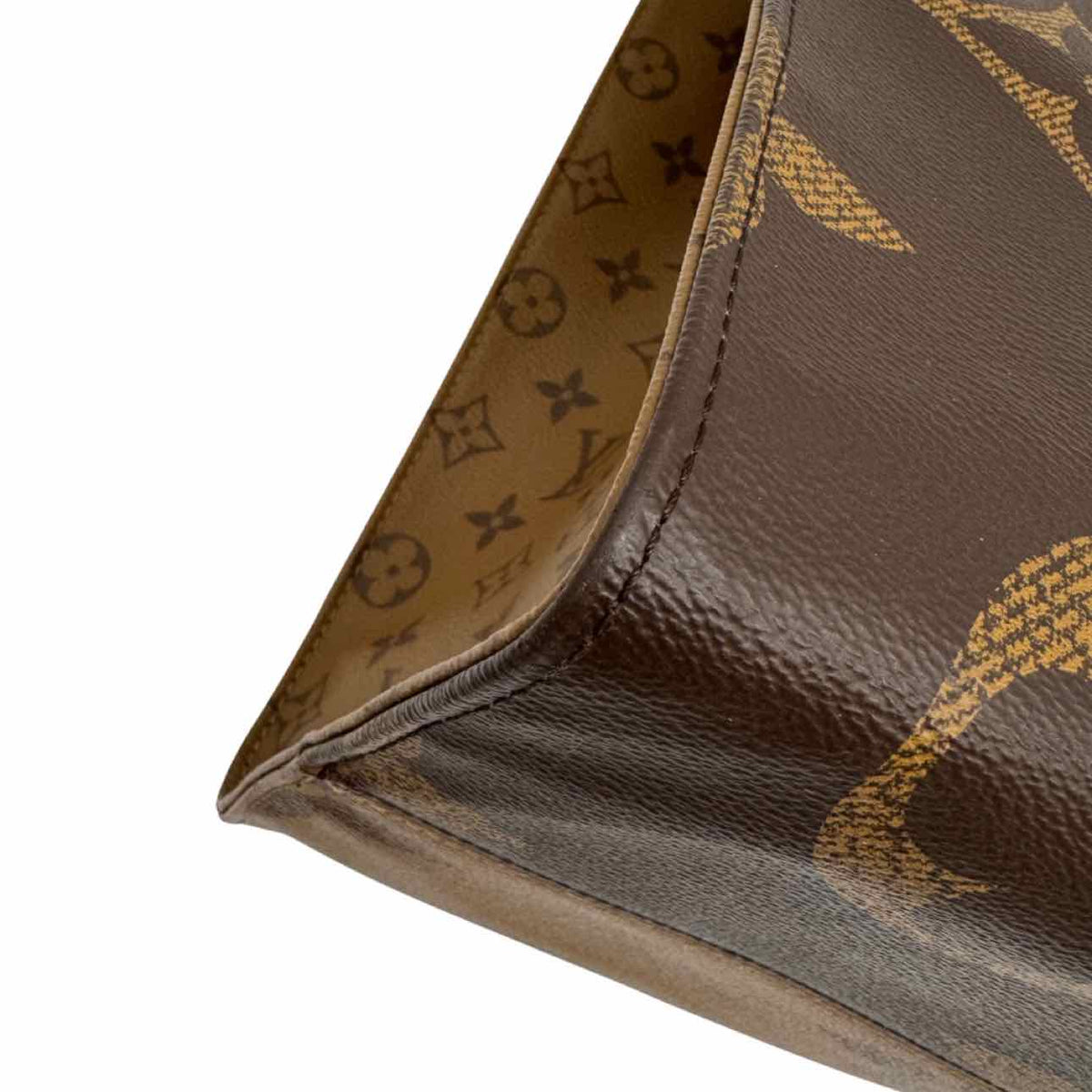 LOUIS VUITTON Monogram Giant Canvas OnTheGo GM Tote Brown