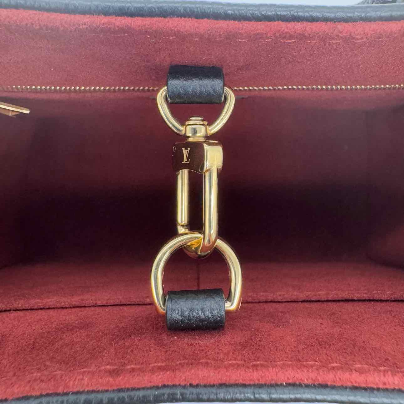 LOUIS VUITTON Bicolor Empreinte OnTheGo PM