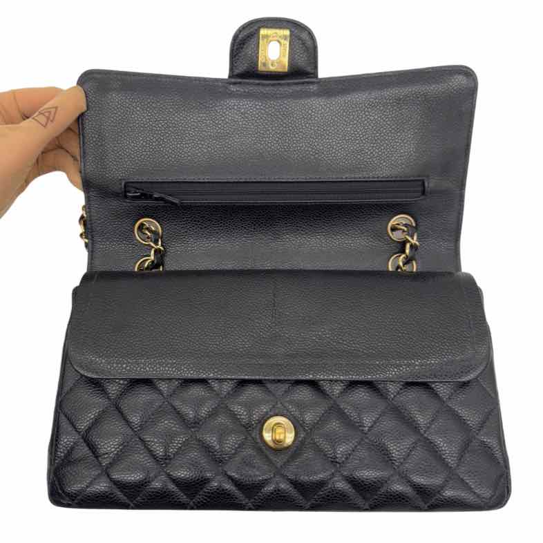 Chanel Caviar Medium Double Flap Gold HW (Pre-Owned)