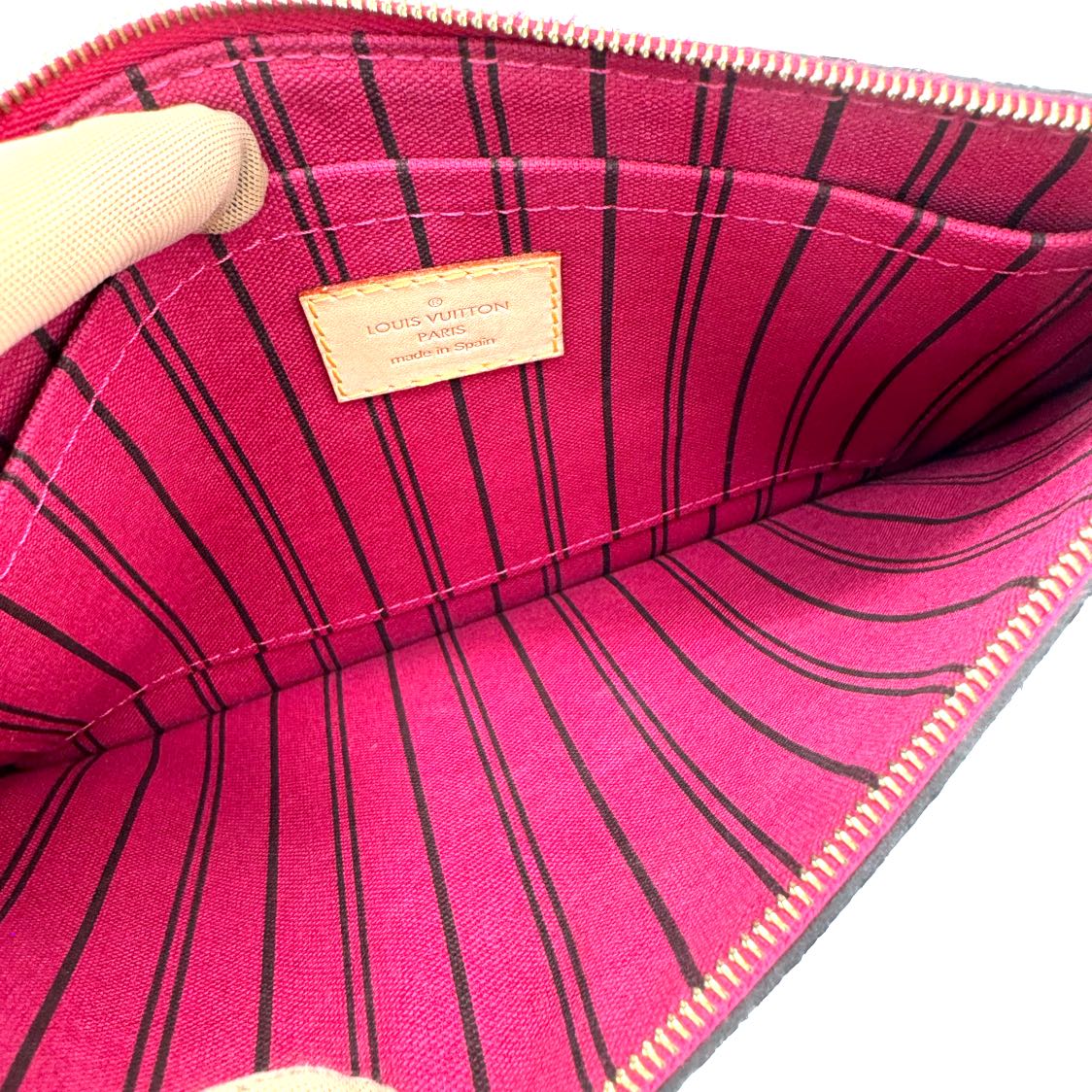 Louis Vuitton Neverfull GM Monogram Wristlet Rose Pink